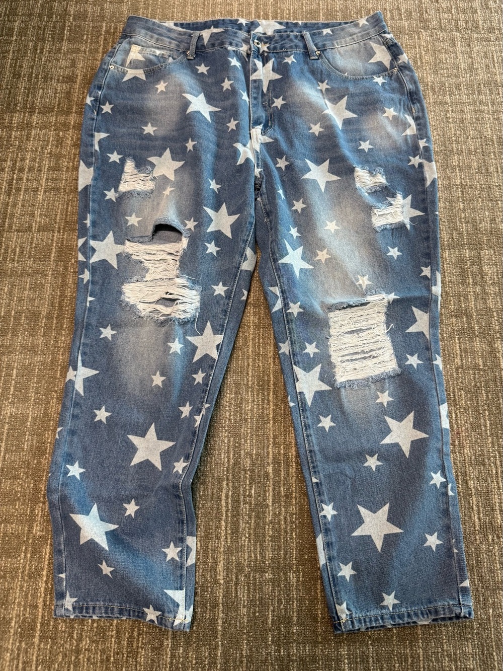 NWOT Blue Star-Print Women’s Jeans, Size 3XL